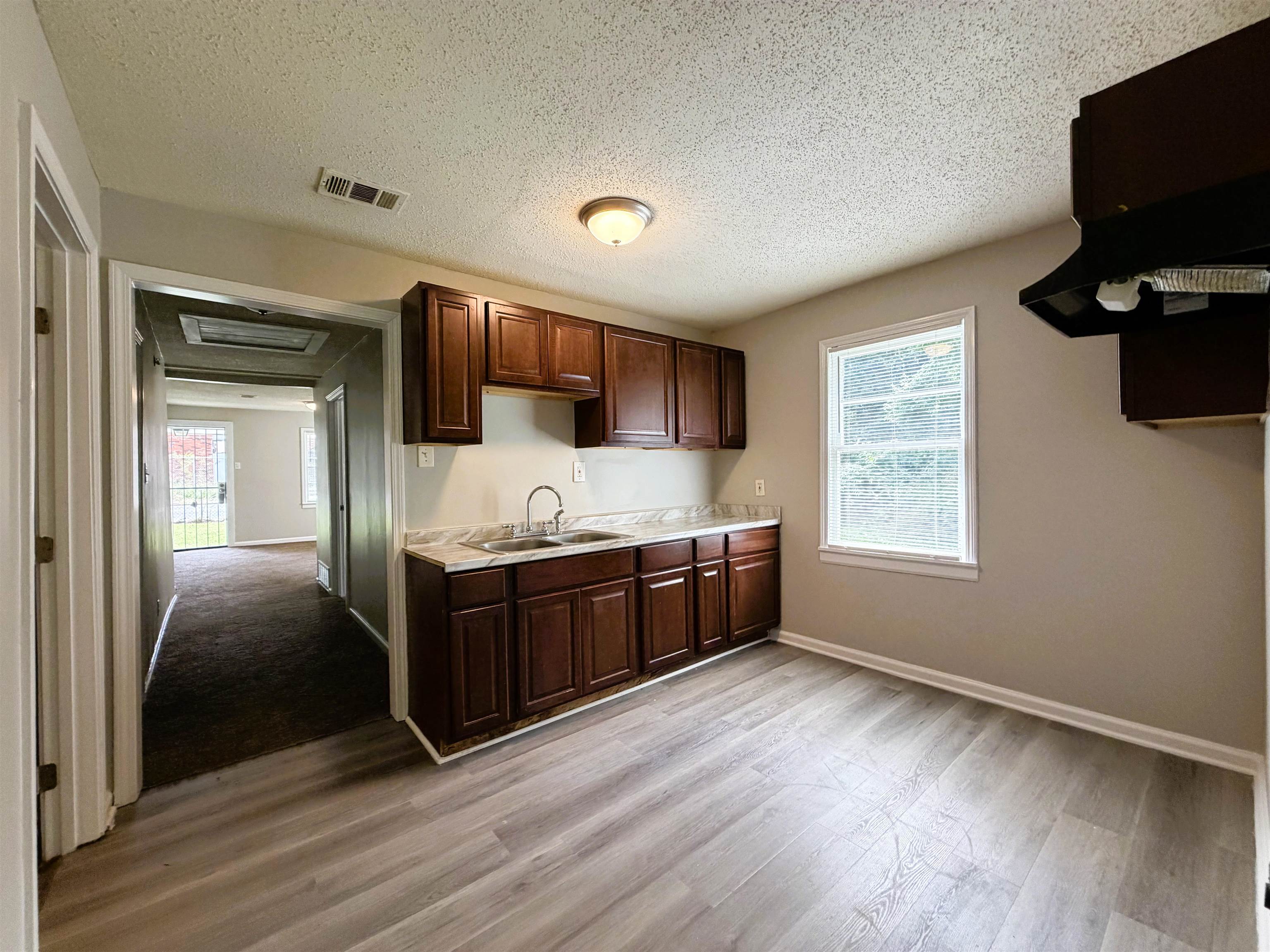 432 West Peebles Road Memphis, TN 38109 - Photo 14 of 17