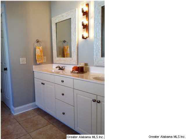 314 Timber Rdg Trail Alabaster, AL 35007 - Photo 12 of 24