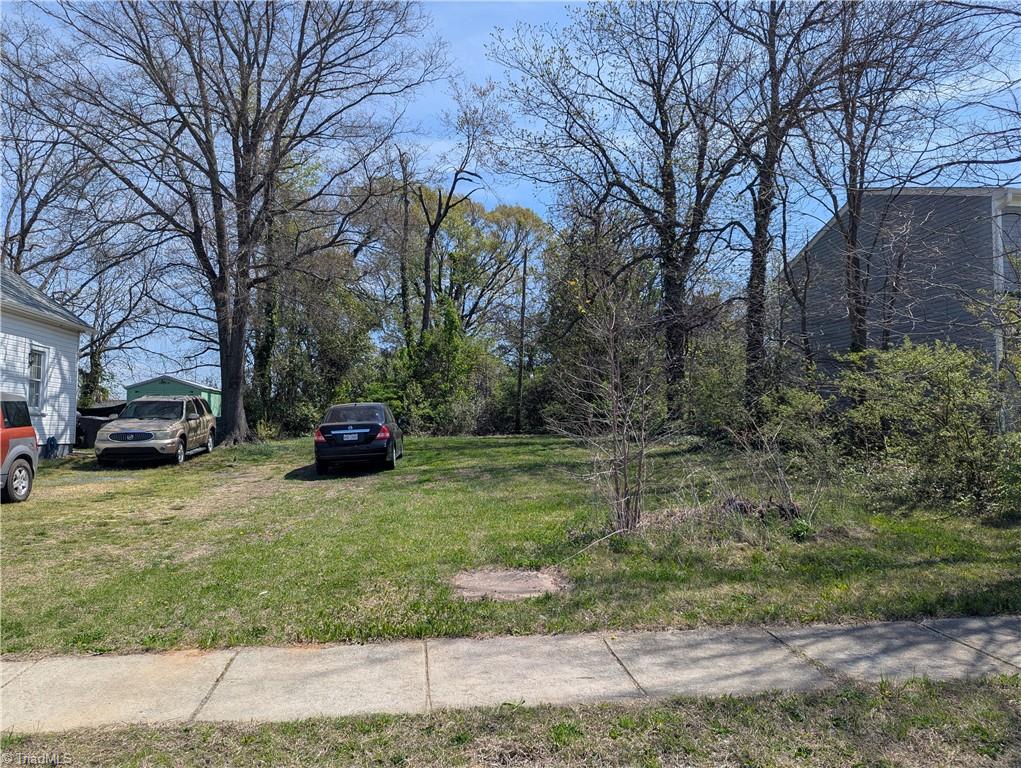 427 Tate Street High Point, NC 27260 - Photo 2 of 5