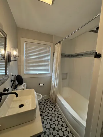 $375,000 | 5920 Chicago Avenue, Berkeley, IL 60163