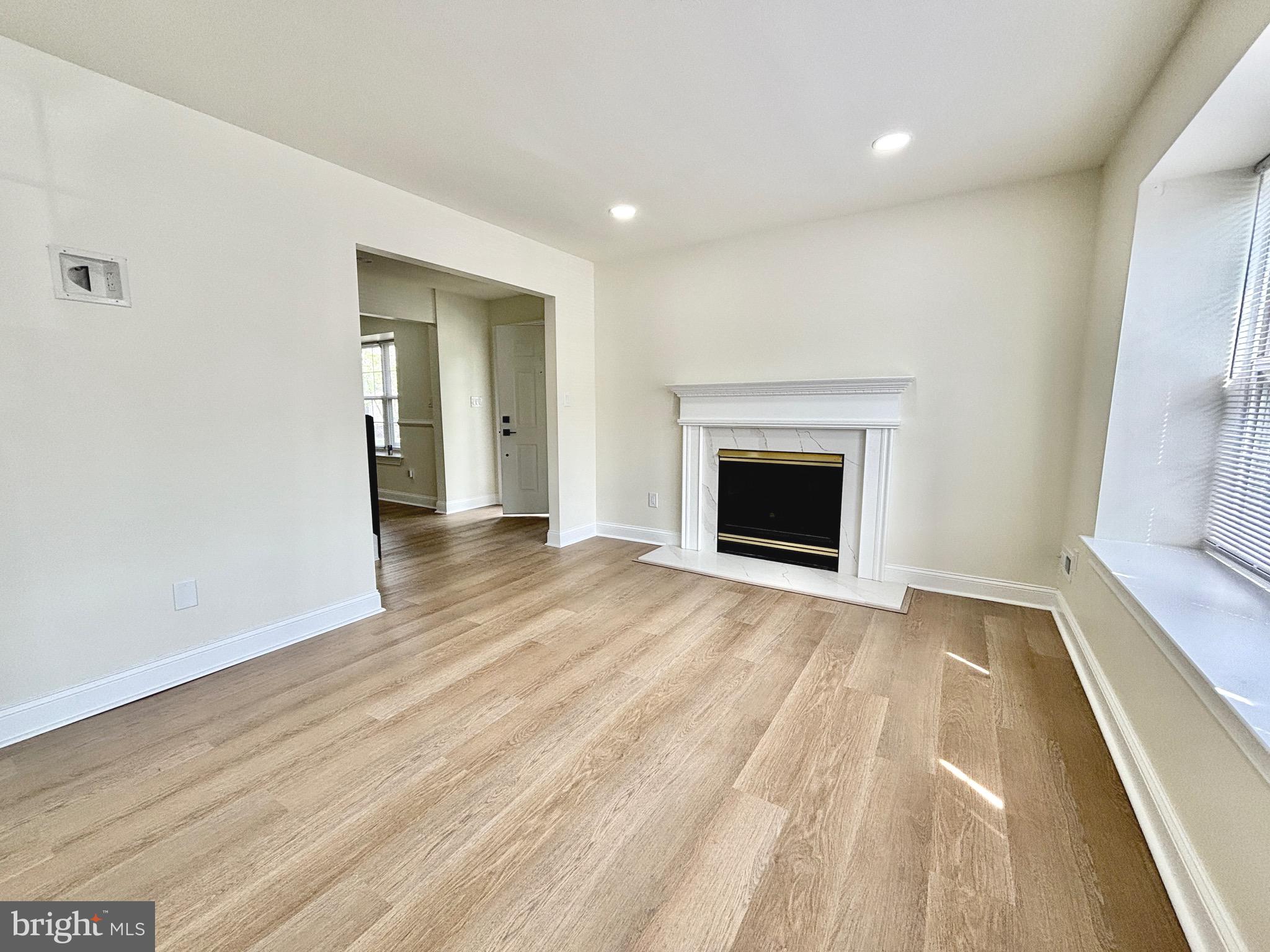 6304 Coventry Way Mount Laurel, NJ 08054 - Photo 12 of 32