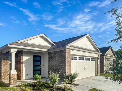 $310,000 | 126 Allegro Drive, Hutto, TX 78634