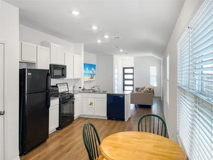 $310,000 | 126 Allegro Drive, Hutto, TX 78634