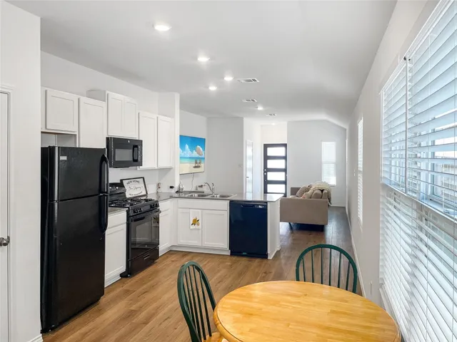 $325,000 | 126 Allegro Drive, Hutto, TX 78634