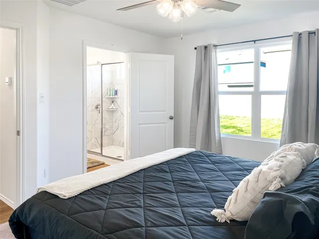 $325,000 | 126 Allegro Drive, Hutto, TX 78634