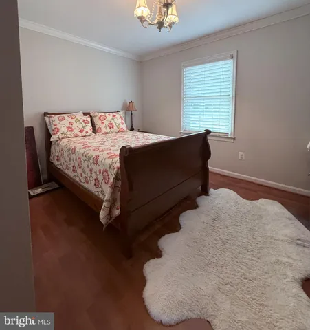 $2,900 | 16 Honeybee Avenue, Round Hill, VA 20141