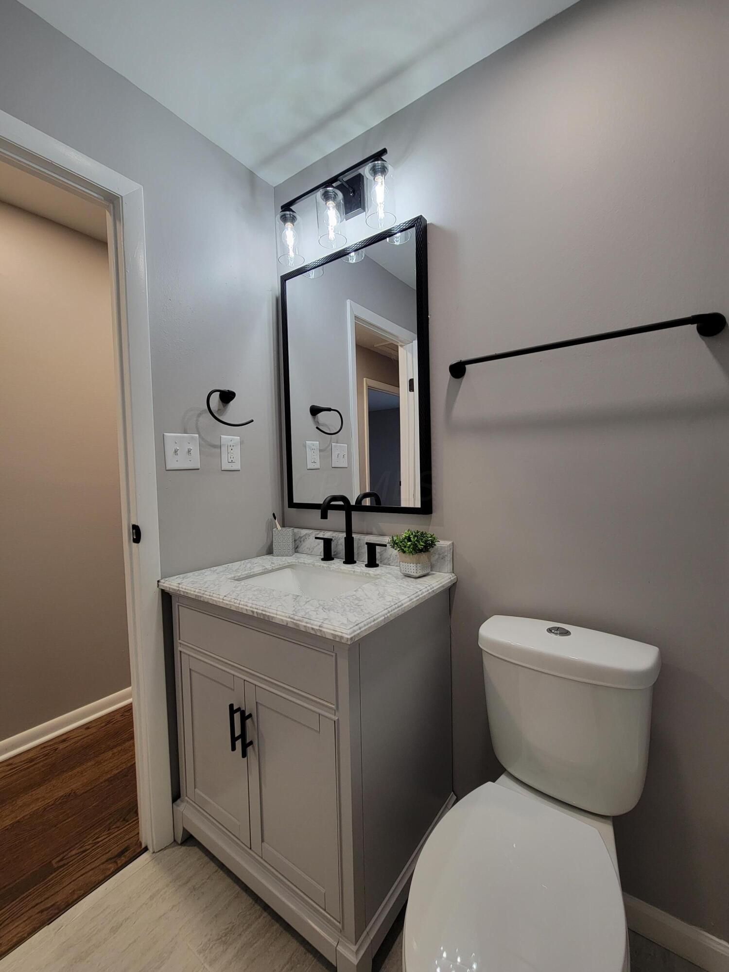 4768 Bourke Road Columbus, OH 43229 - Photo 25 of 43 20220902_184807