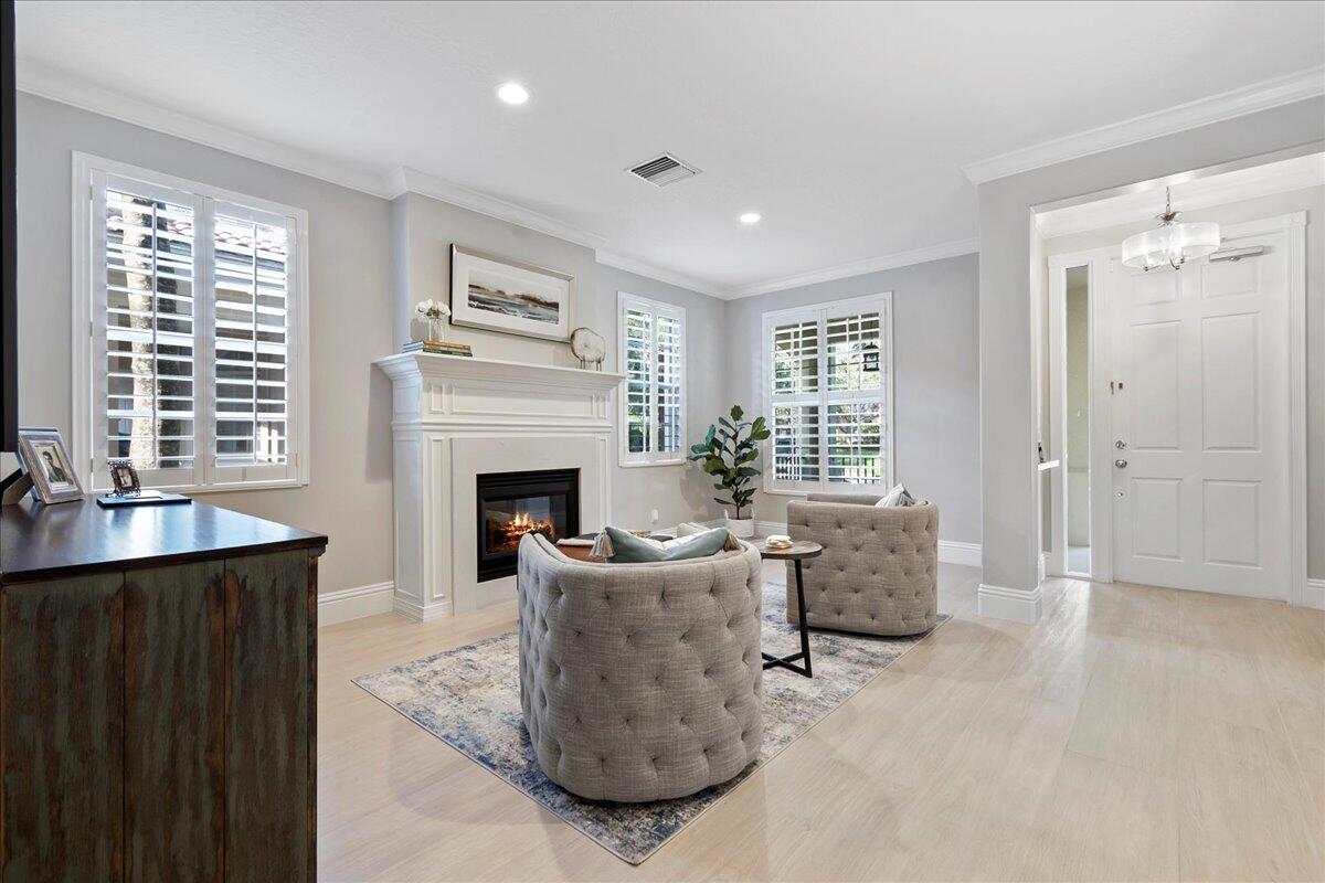 272 San Remo Drive Jupiter, FL 33458 - Photo 16 of 58 owengroupre.com