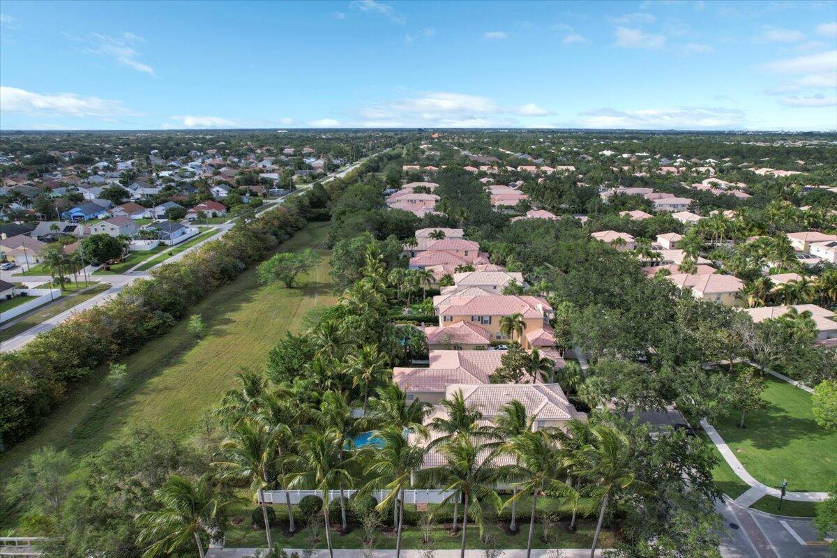 272 San Remo Drive Jupiter, FL 33458 - Photo 48 of 58 owengroupre.com