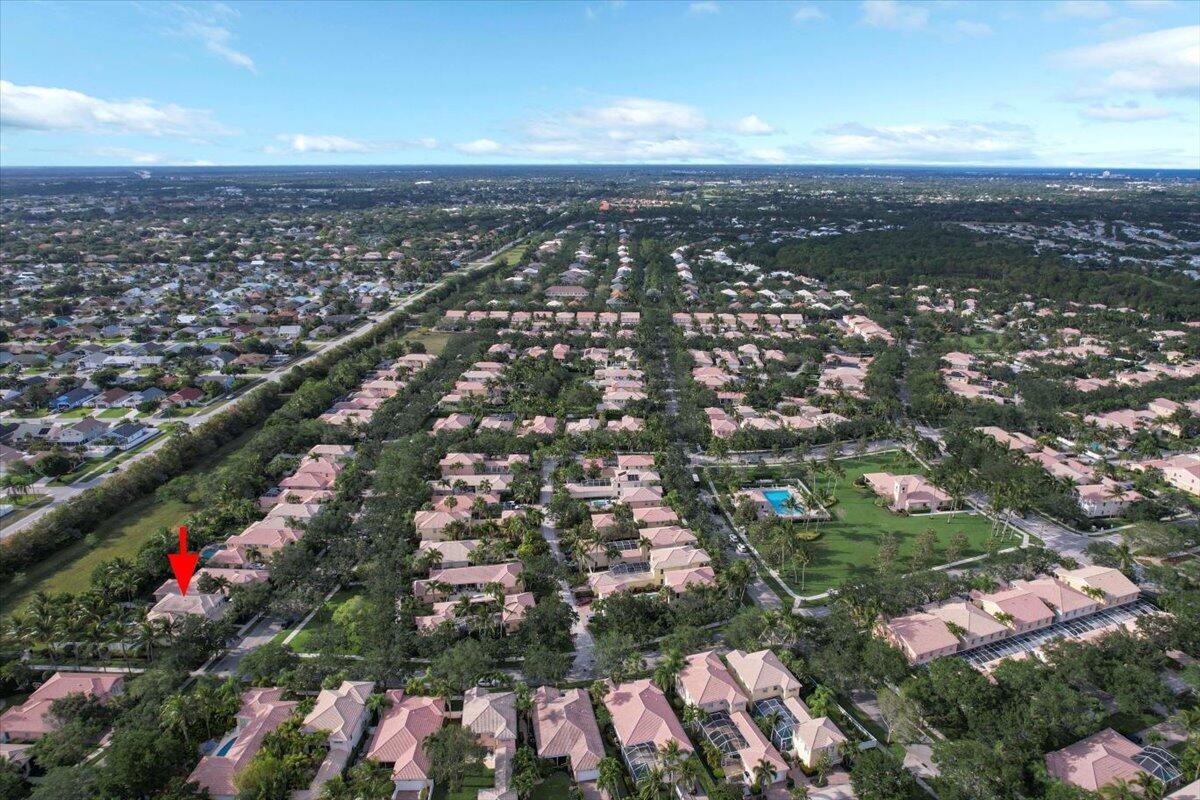 272 San Remo Drive Jupiter, FL 33458 - Photo 51 of 58 owengroupre.com