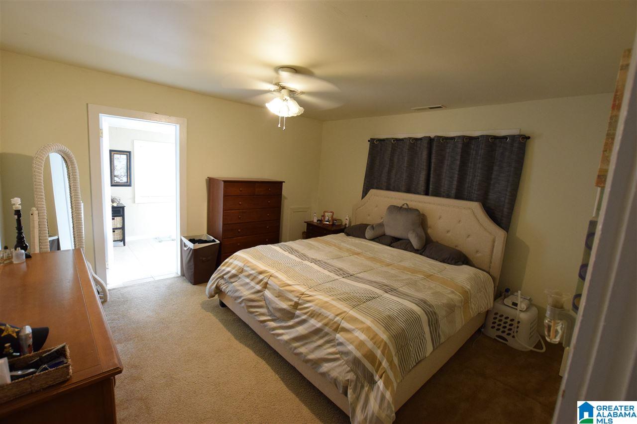 102 Oak Avenue Bessemer, AL 35023 - Photo 14 of 21