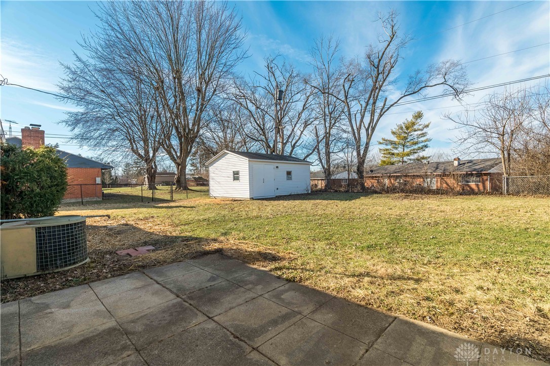 401 Stuckhardt Road Dayton, OH 45426 - Photo 29 of 31 Gallery Image 29
