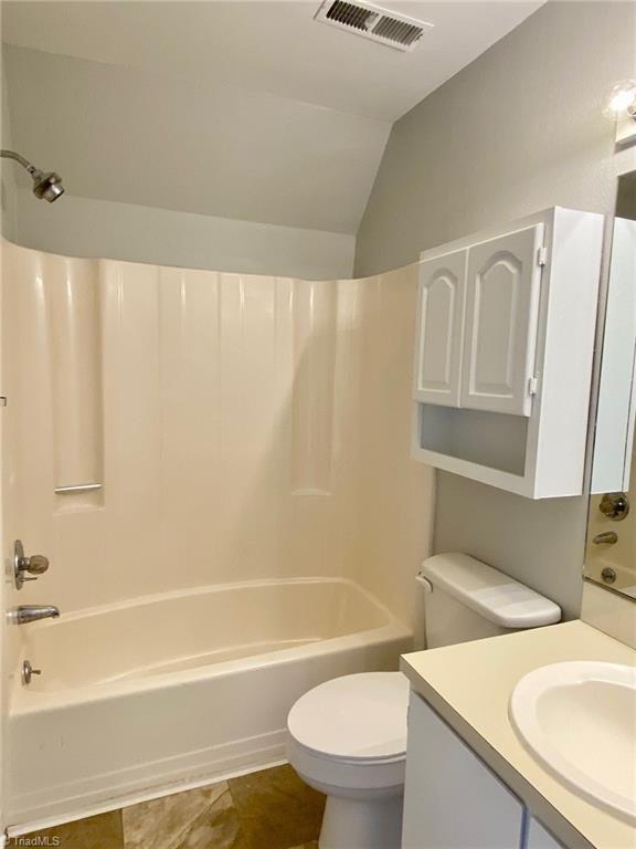 955 Ridgeview Avenue Winston-Salem, NC 27127 - Photo 14 of 16 Upper Level Bathroom