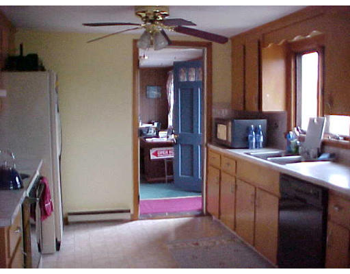 142 Manomet Point Road Plymouth, MA 02360 - Photo 2 of 7 Gallery Image 2