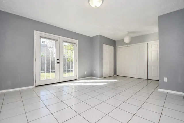 $275,000 | 2115 Barrington Pl Drive, Sugar Land, TX 77478