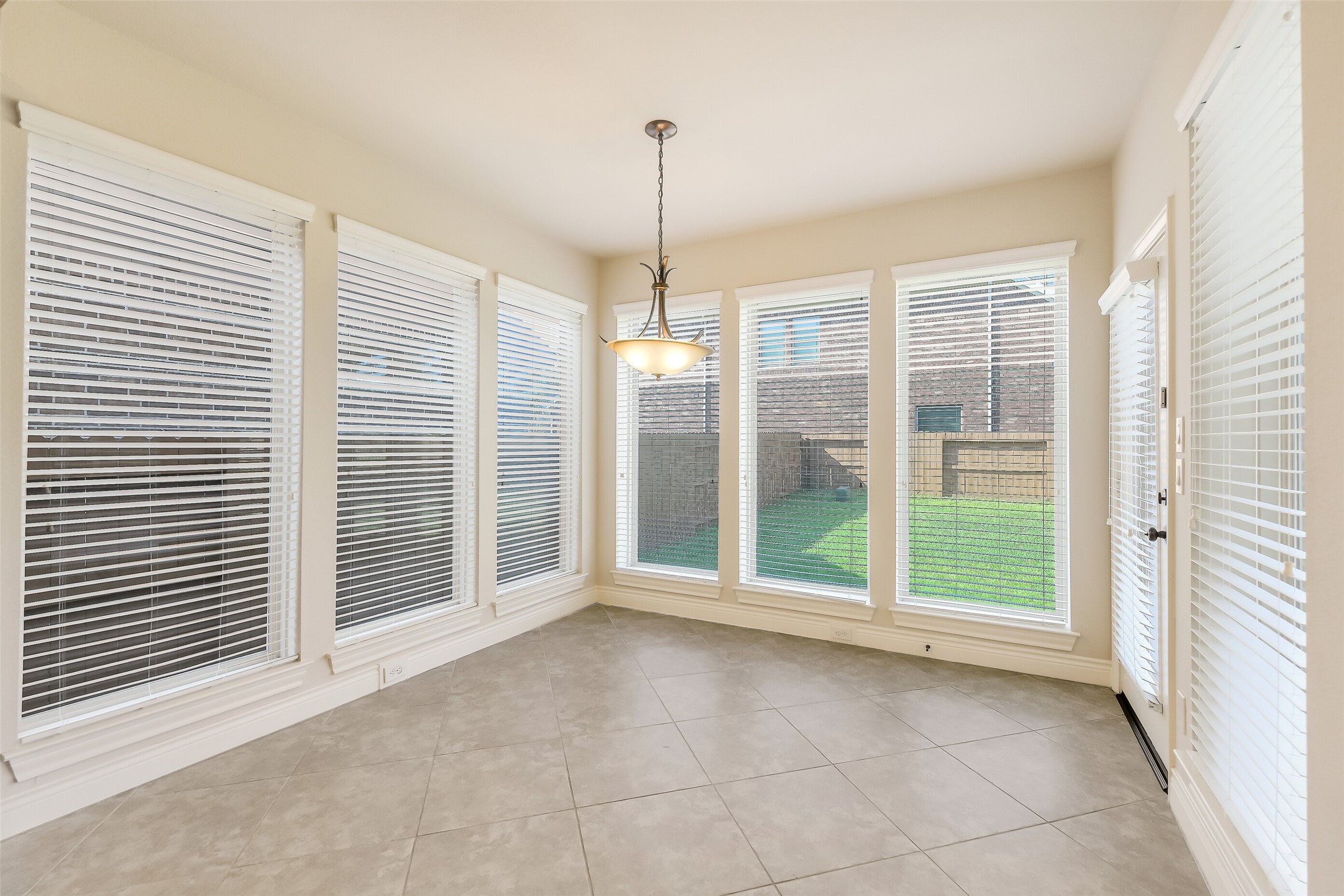 27906 Colonial Point Drive Katy, TX 77494 - Photo 11 of 39 a view of an empty room with windows