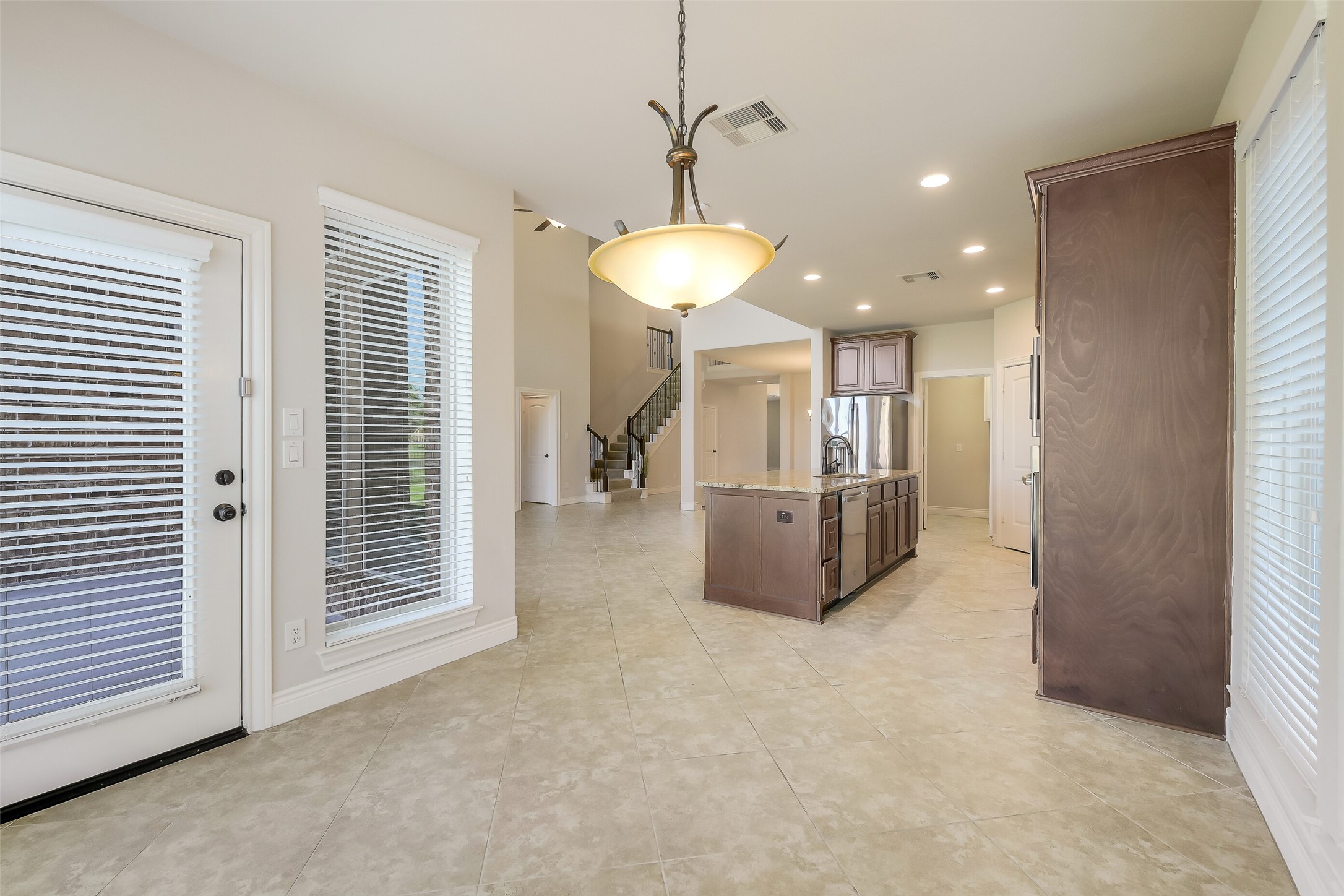 27906 Colonial Point Drive Katy, TX 77494 - Photo 12 of 39 a view of kitchen and window