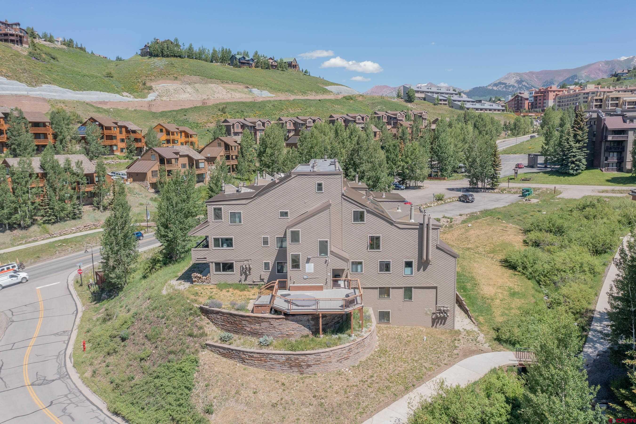 11 Hunter Hill Road, Unit 403 Crested Butte, CO 81225 - Photo 33 of 35 Gallery Image 33