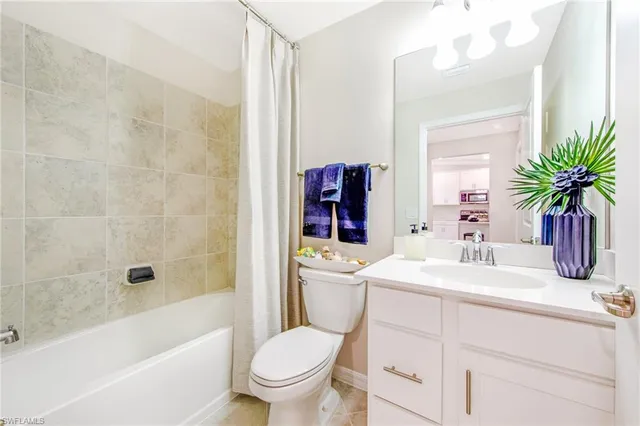 $249,975 | 5410 Double Eagle Circle, Unit 2222, Ave Maria, FL 34142