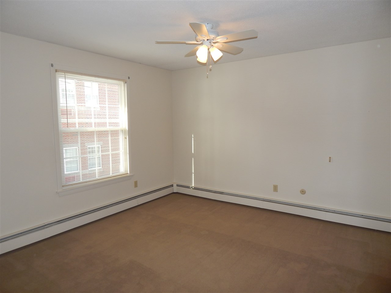 89 Winnacunnet Road, Unit 3 Hampton, NH 03842 - Photo 13 of 21 Gallery Image 13