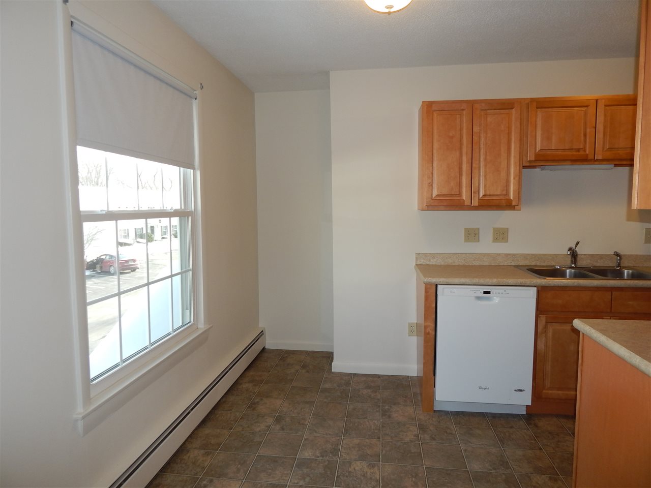 89 Winnacunnet Road, Unit 3 Hampton, NH 03842 - Photo 8 of 21 Gallery Image 8