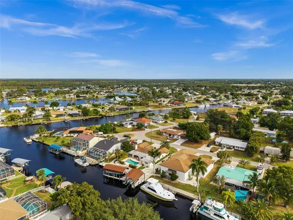 $1,575,000 | 2129 West Tobago Circle, Fort Myers, FL 33905