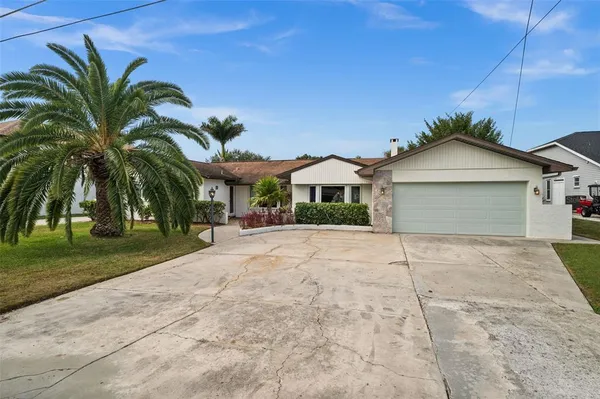 $1,575,000 | 2129 West Tobago Circle, Fort Myers, FL 33905