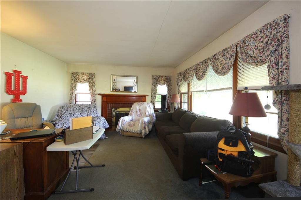 3622 Mann Road Indianapolis, IN 46221 - Photo 3 of 16 Gallery Image 3