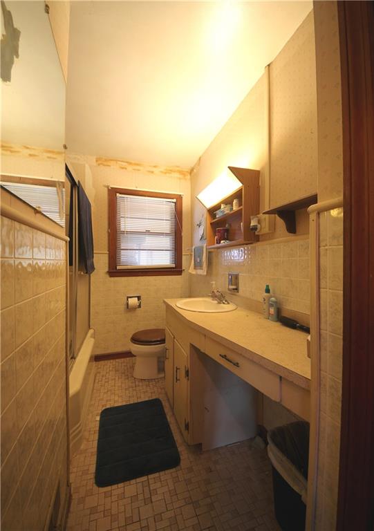 3622 Mann Road Indianapolis, IN 46221 - Photo 4 of 16 Gallery Image 4