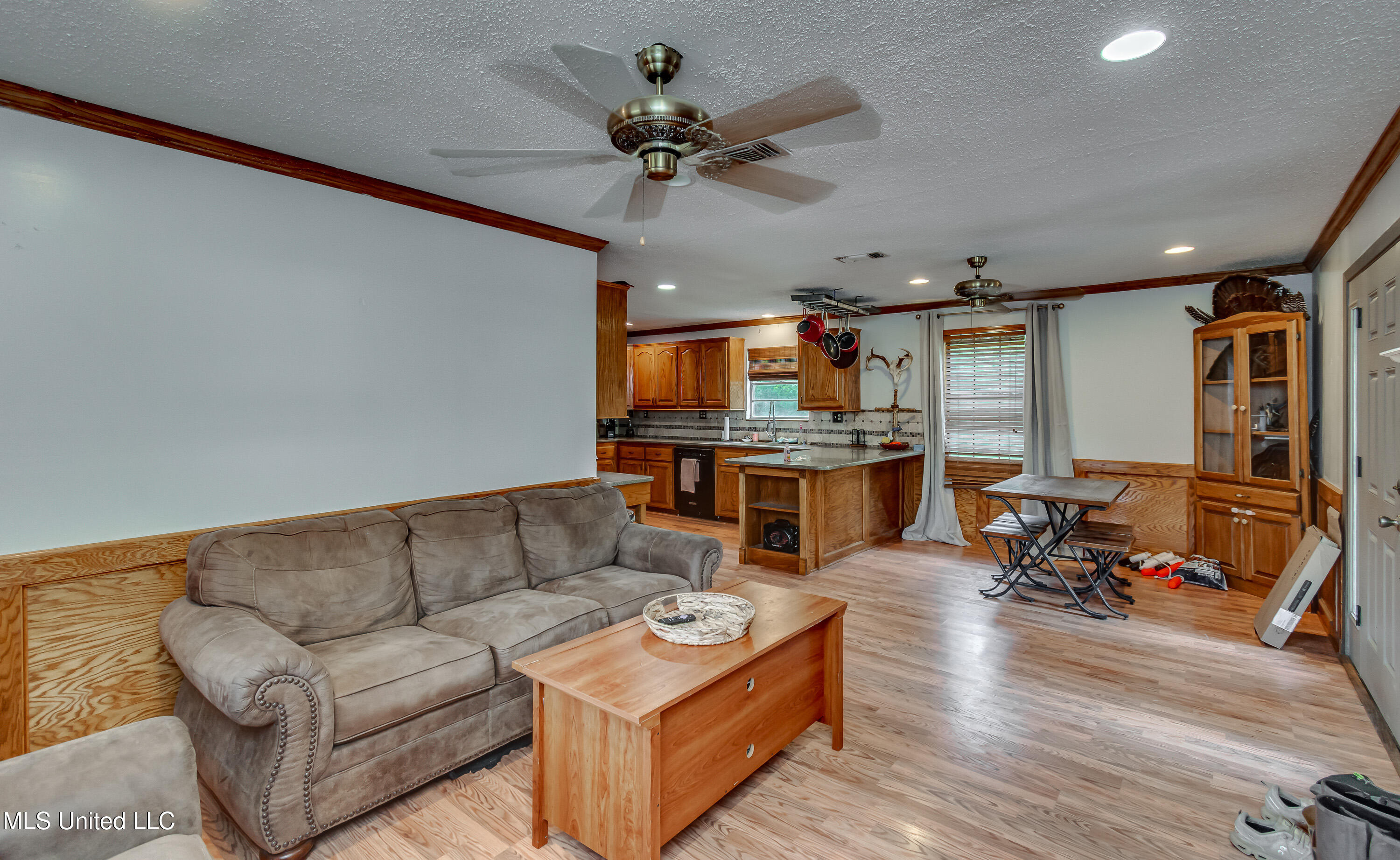 5925 Scotland Road Bentonia, MS 39040 - Photo 12 of 27 5925 Scotland Rd-17