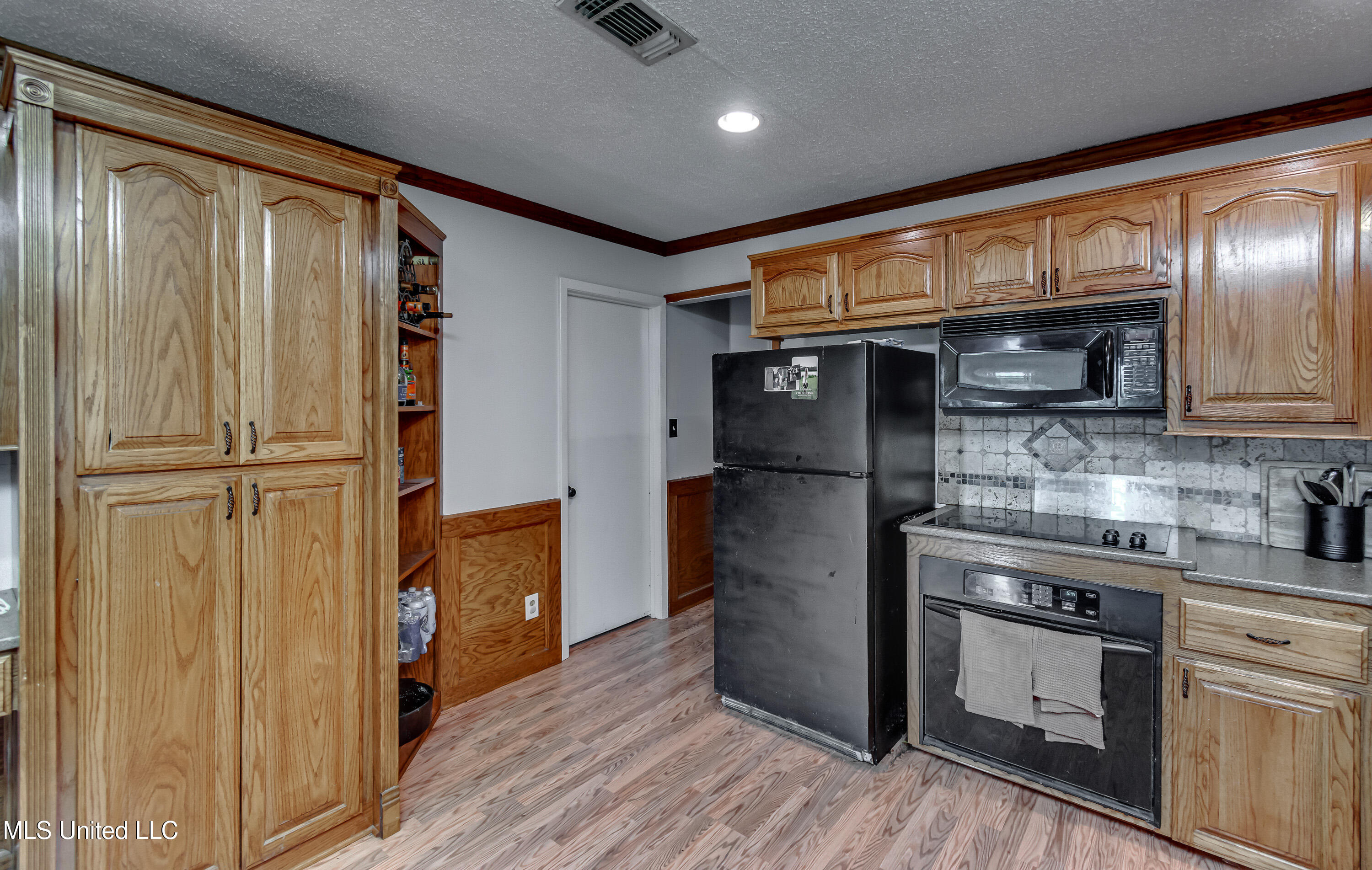 5925 Scotland Road Bentonia, MS 39040 - Photo 8 of 27 5925 Scotland Rd-24