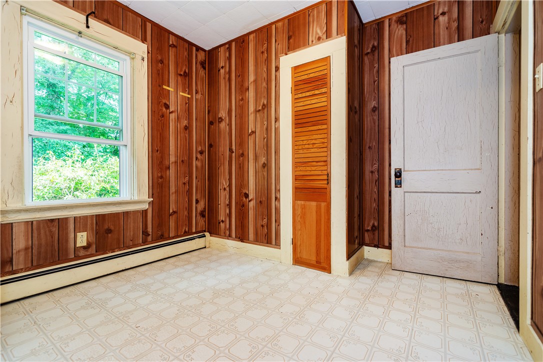 3442 Flat River Road Coventry, RI 02816 - Photo 15 of 38