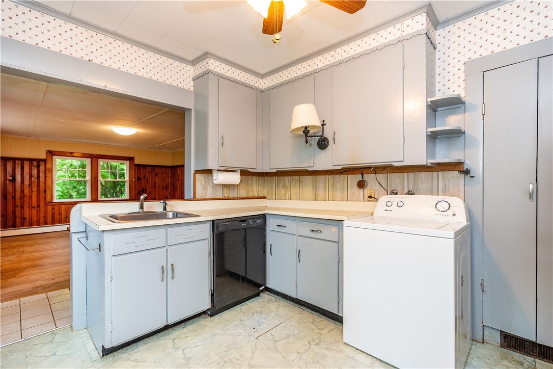 3442 Flat River Road Coventry, RI 02816 - Photo 19 of 38