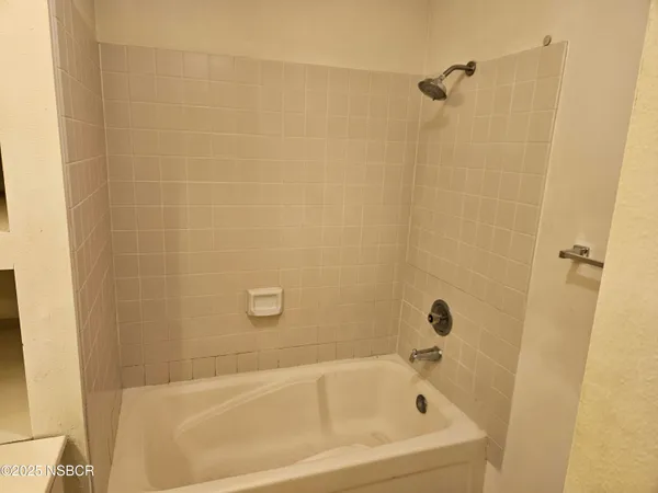 $475,000 | 812 Del Rey Lane, Santa Maria, CA 93454
