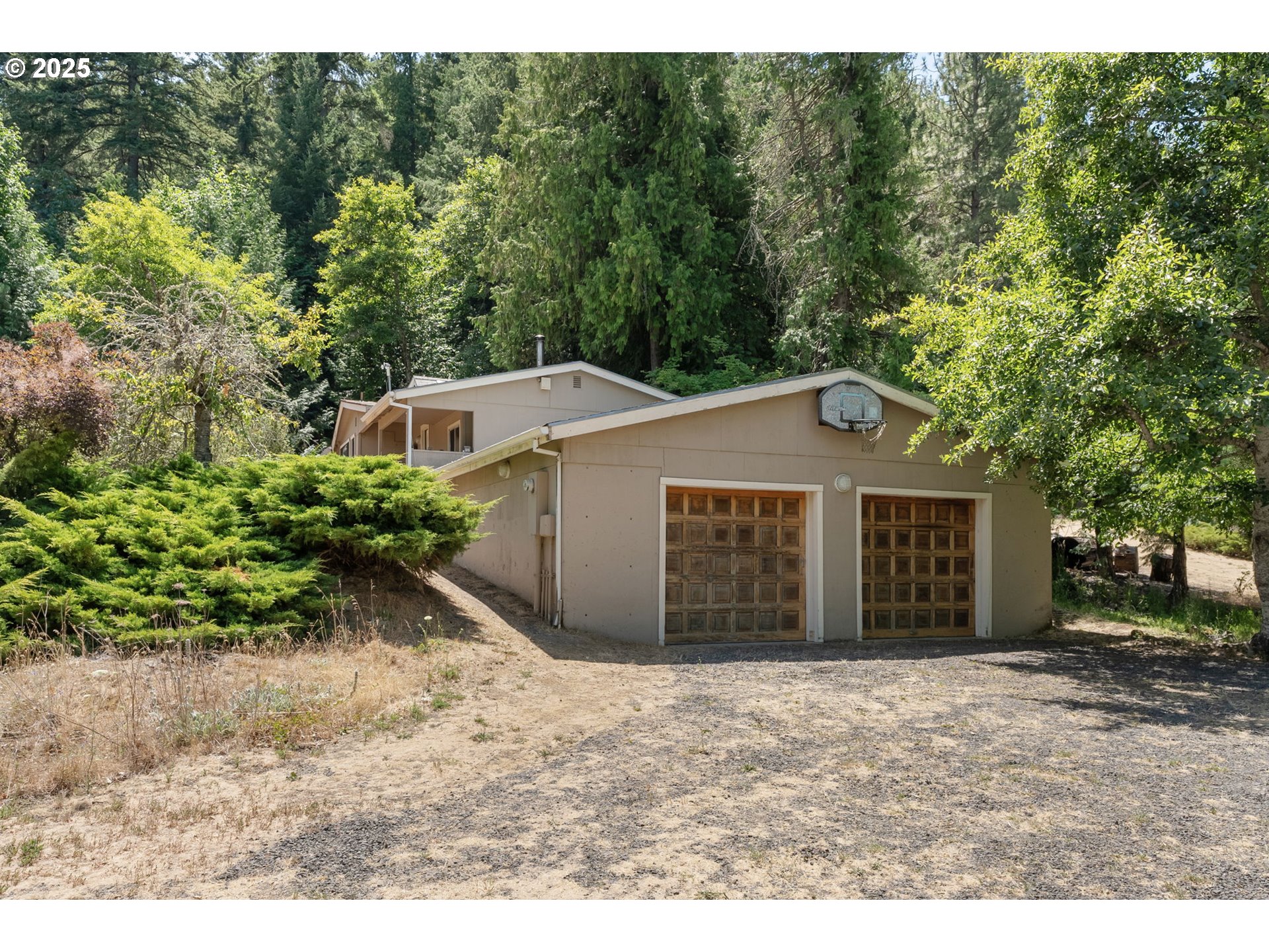 1910 Proctor Road Mosier, OR 97040 - Photo 12 of 43 View