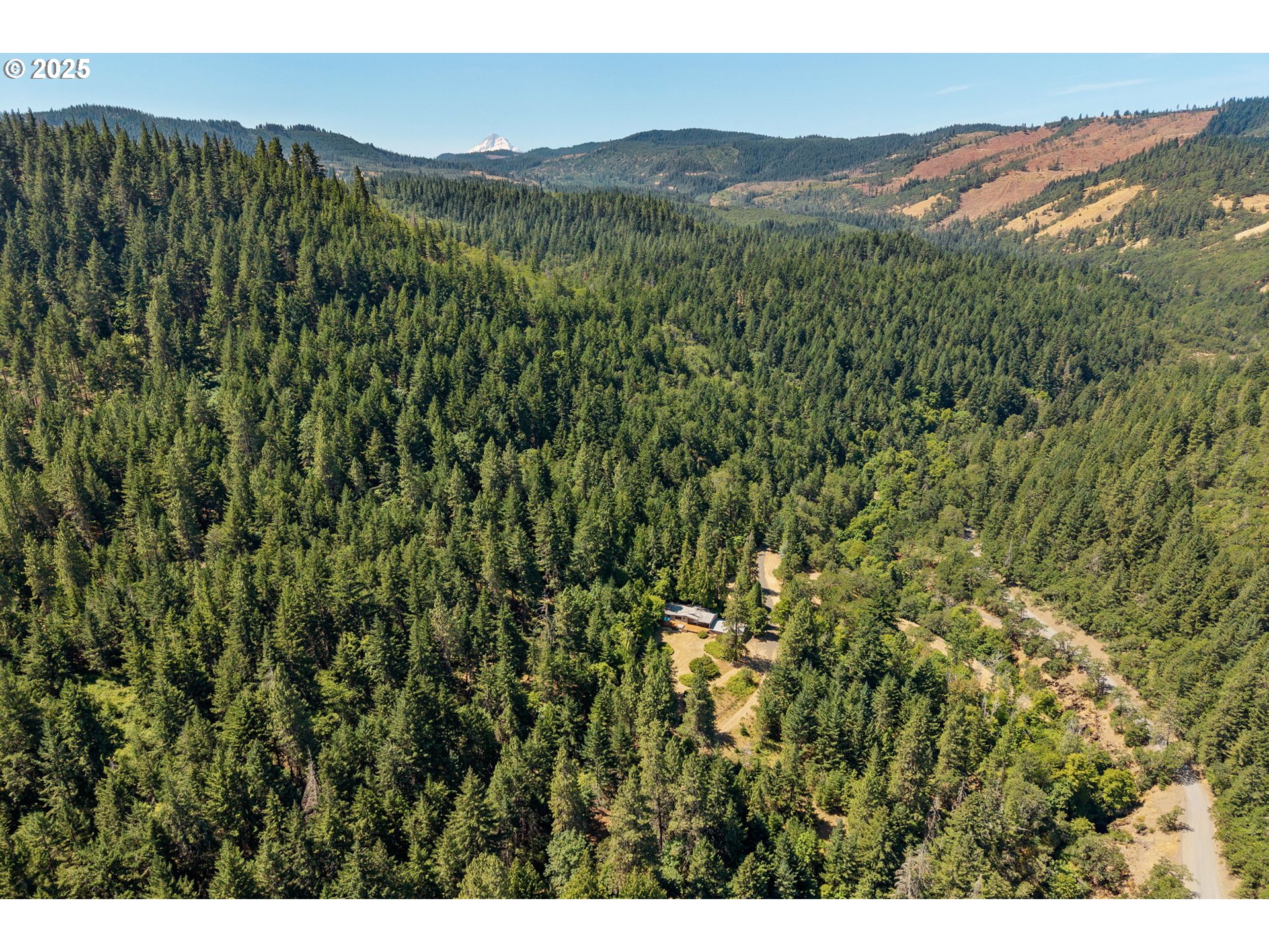 1910 Proctor Road Mosier, OR 97040 - Photo 38 of 43 Bedroom