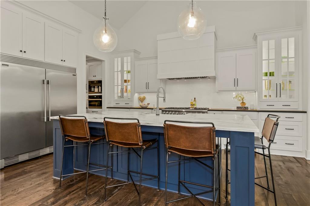 4951 Northwest Canyon Road Lee's Summit, MO 64064 - Photo 10 of 57