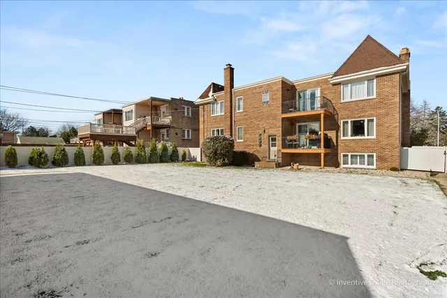 $3,400 | 10323 Canterbury Street, Westchester, IL 60154