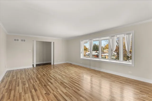 $3,400 | 10323 Canterbury Street, Westchester, IL 60154