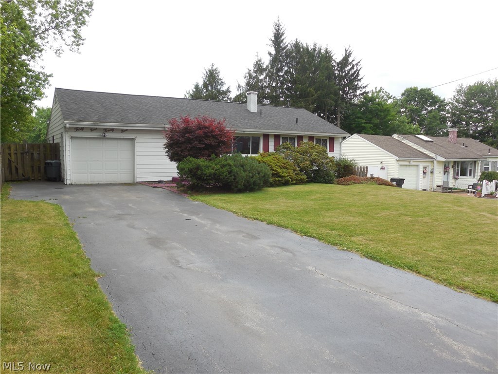 3929 Cannon Road Austintown, OH 44515 - Photo 2 of 34 Gallery Image 2