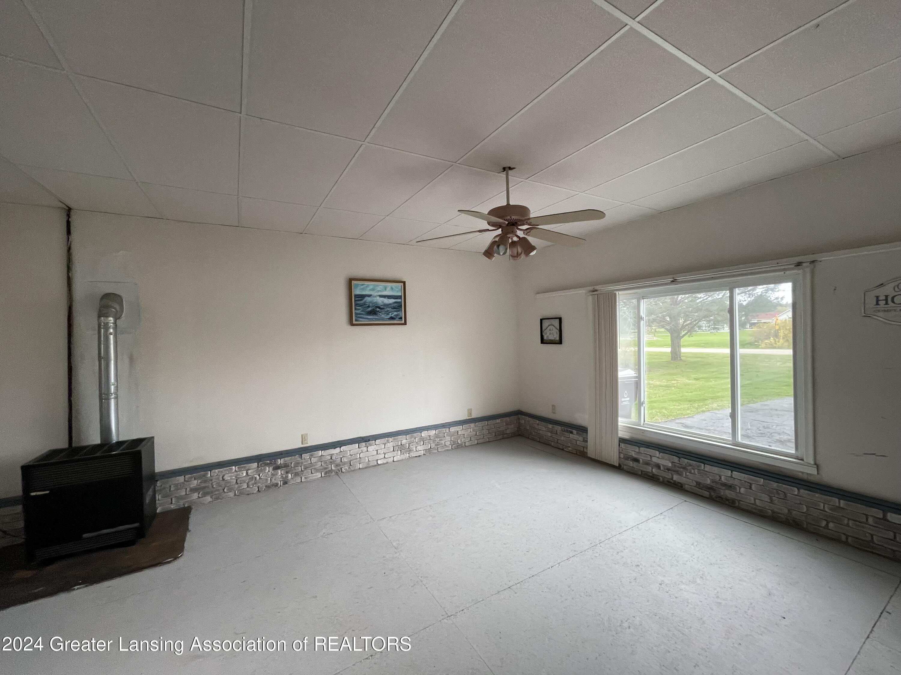 7140 Williams Road Lansing, MI 48911 - Photo 20 of 23 IMG_6178