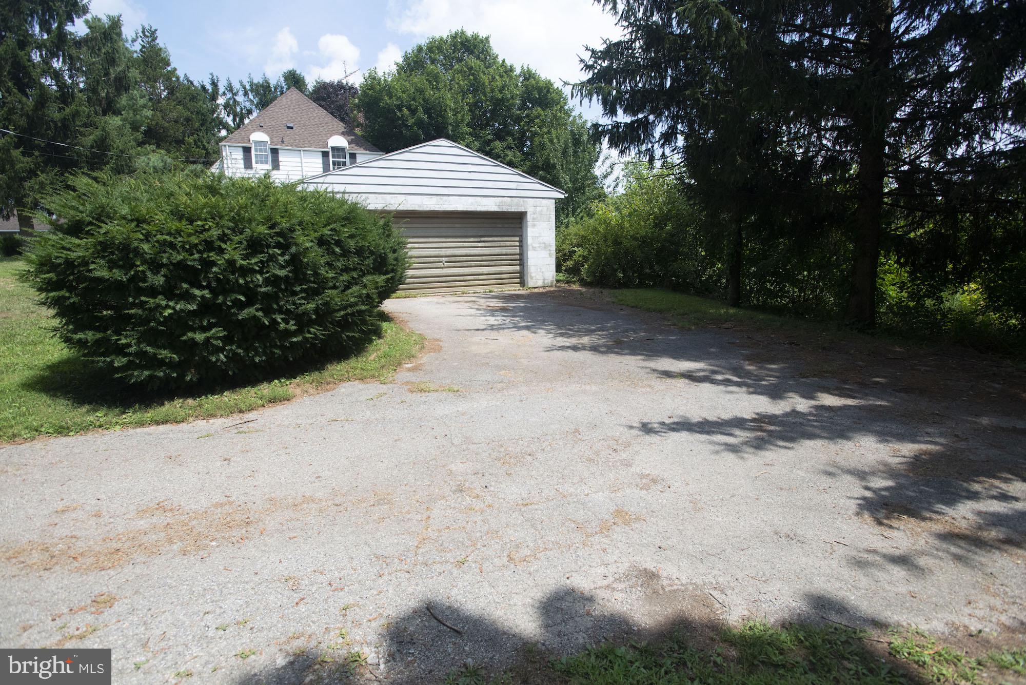 874-884 Delta Road Red Lion, PA 17356 - Photo 12 of 27 a view of a house with a yard and tree