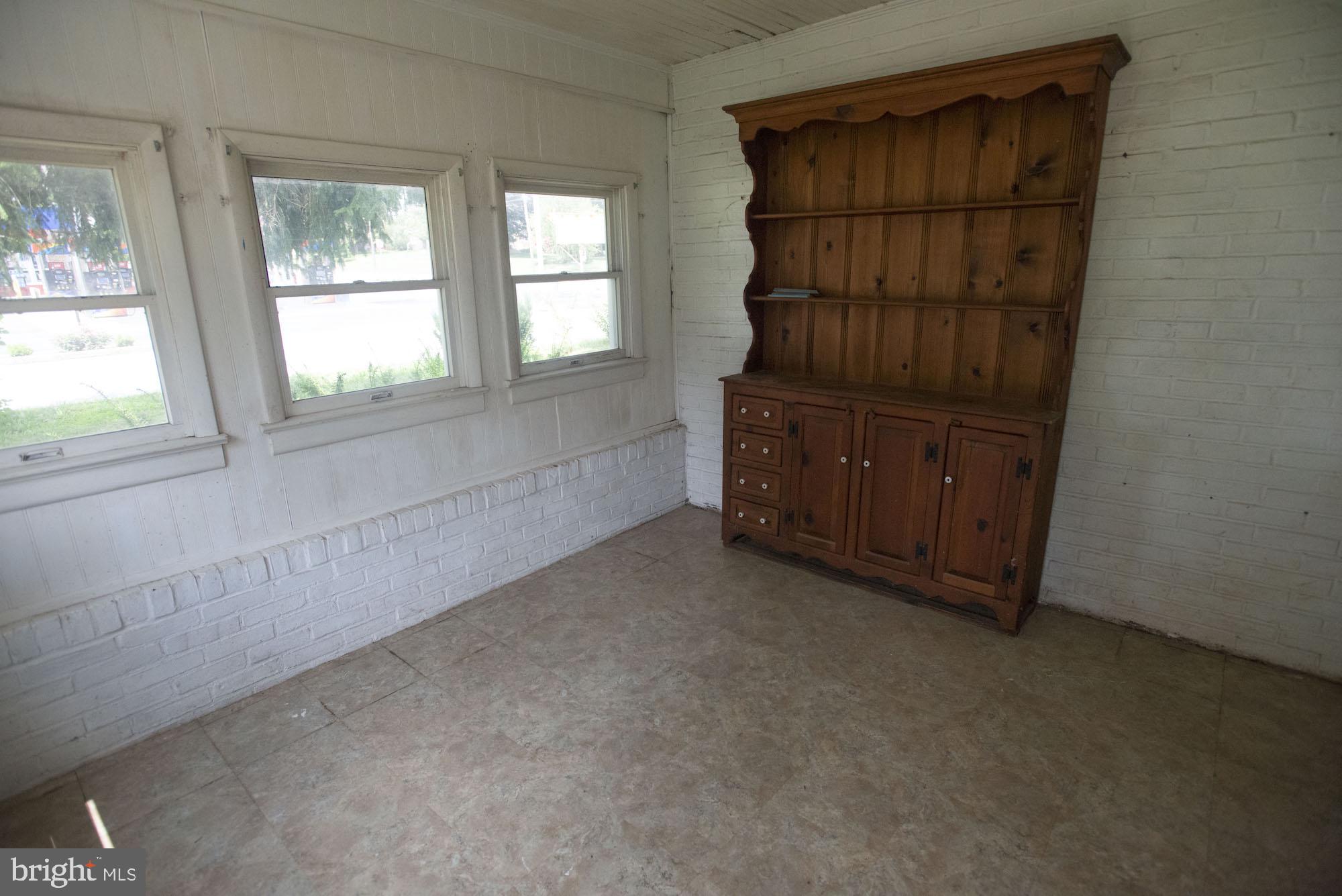 874-884 Delta Road Red Lion, PA 17356 - Photo 18 of 27 an empty room with windows