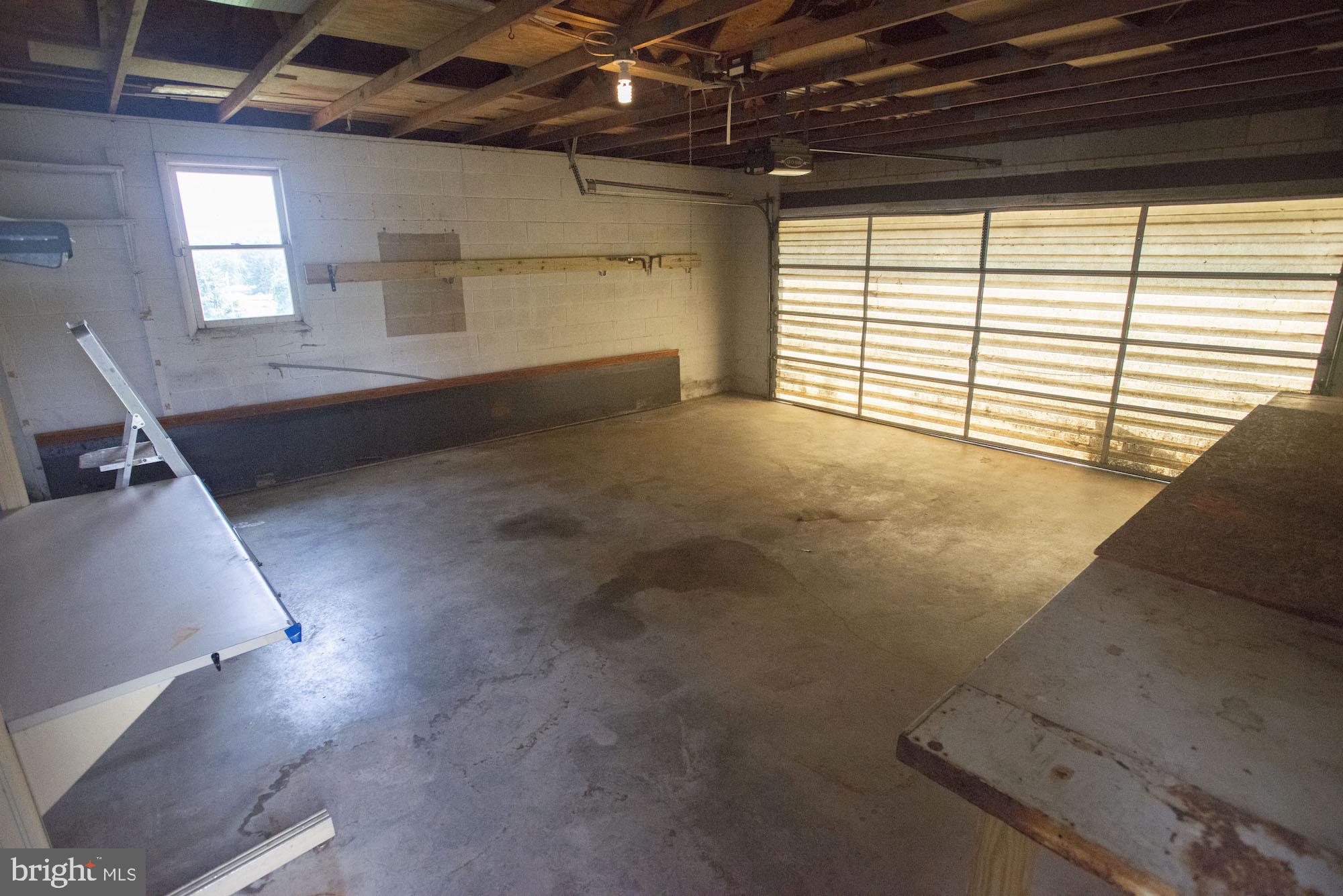 874-884 Delta Road Red Lion, PA 17356 - Photo 26 of 27 a view of a room with window