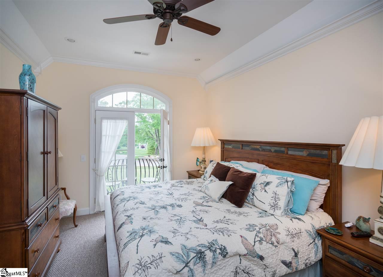 19 West Round Hill Road Greenville, SC 29617 - Photo 20 of 36 Gallery Image 20