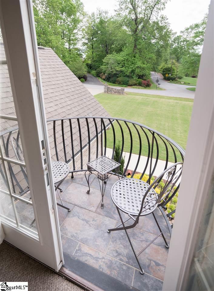19 West Round Hill Road Greenville, SC 29617 - Photo 21 of 36 Gallery Image 21