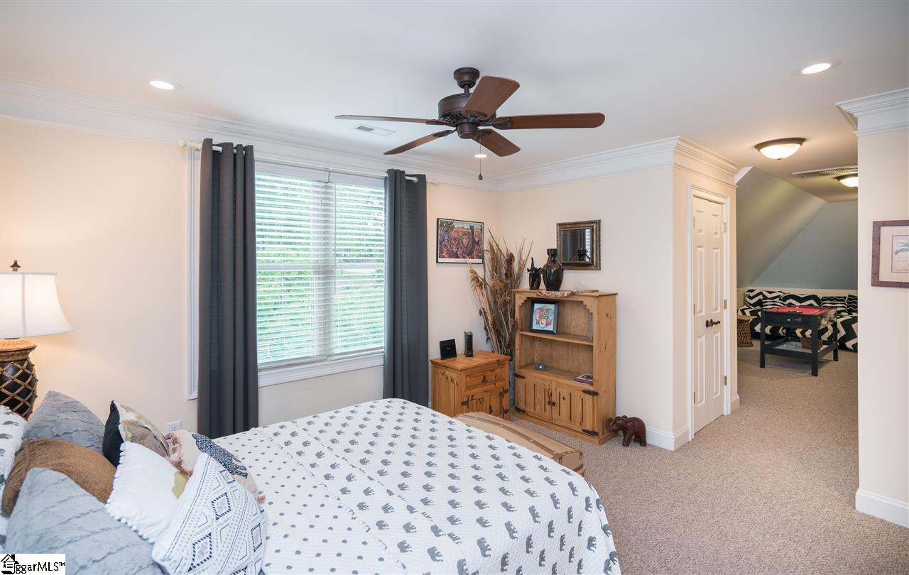 19 West Round Hill Road Greenville, SC 29617 - Photo 22 of 36 Gallery Image 22
