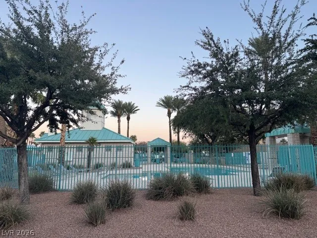 $1,950 | 54 Kukui Court, Henderson, NV 89074