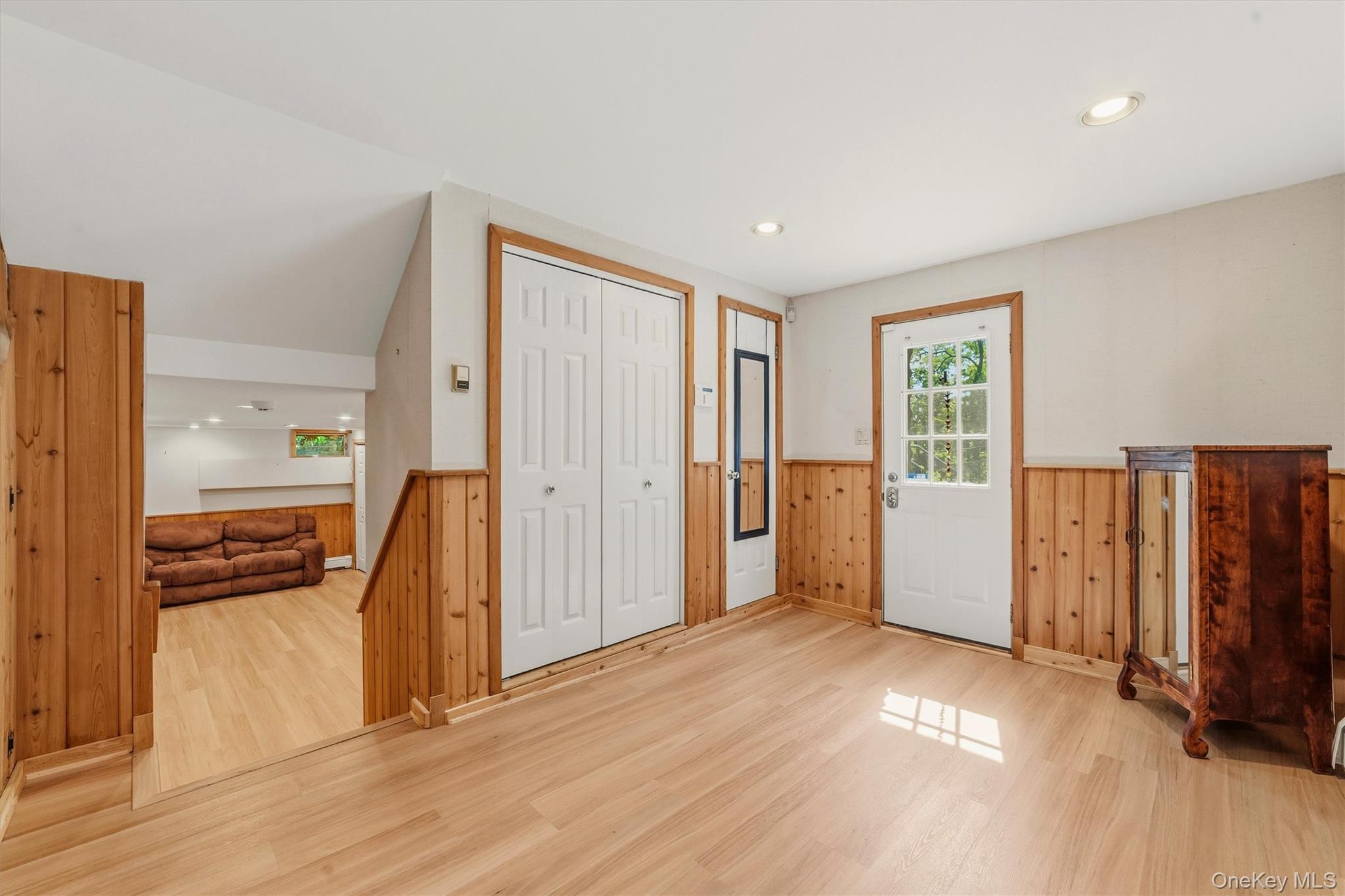 12 Overlook Road North White Plains, NY 10603 - Photo 21 of 34 Mud room with lower level entry and access to garage