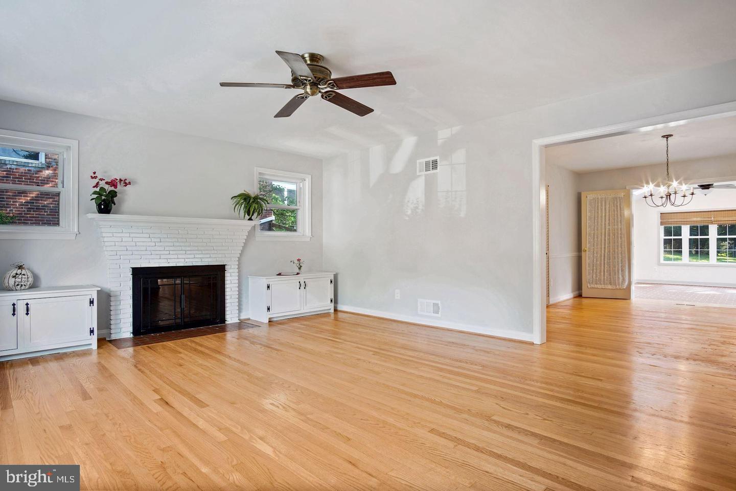 8811 Walnut Hill Road Chevy Chase, MD 20815 - Photo 3 of 20 Family Room